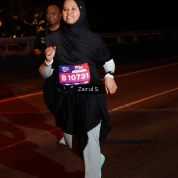 Runner Photo 3717583