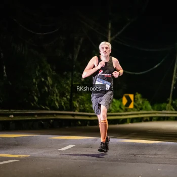Runner Photo 3717589