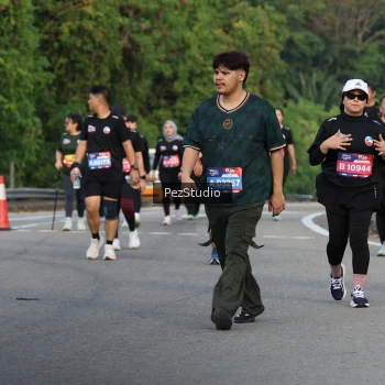 Runner Photo 3717607
