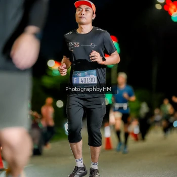 Runner Photo 3717649