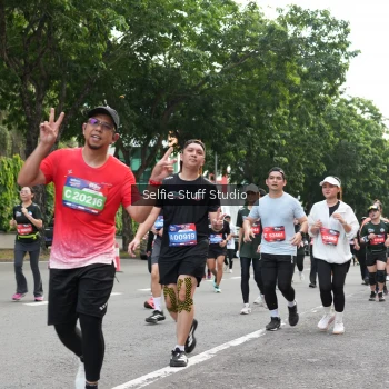 Runner Photo 3717679