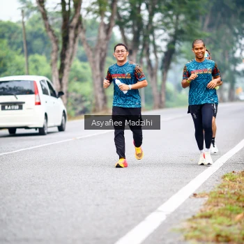 Runner Photo 3717696