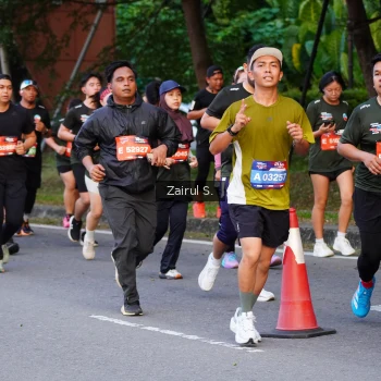 Runner Photo 3717706