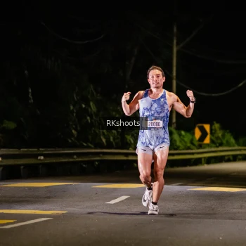 Runner Photo 3717715