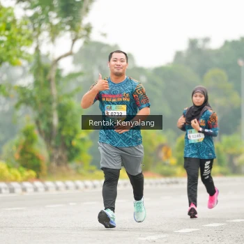 Runner Photo 3717721