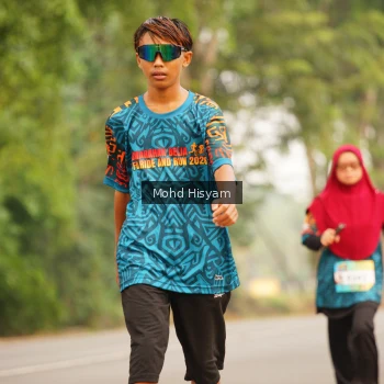 Runner Photo 3717725