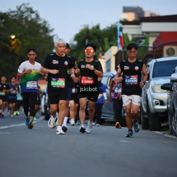 Runner Photo 3717805