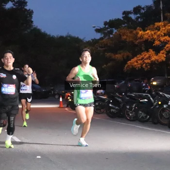 Runner Photo 3717827