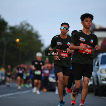 Runner Photo 3717839