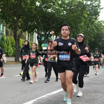Runner Photo 3717891