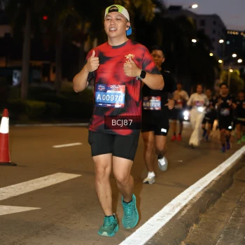 Runner Photo 3717909