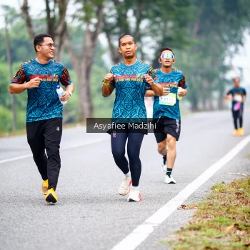 Runner Photo 3717934