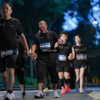 Runner Photo 3717960