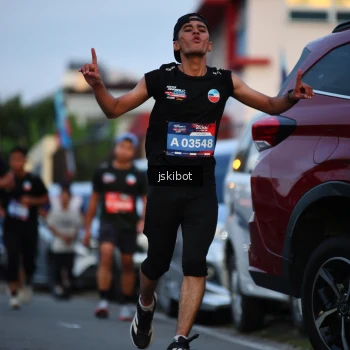 Runner Photo 3717961
