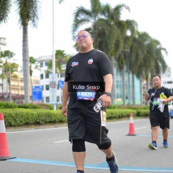 Runner Photo 3717981