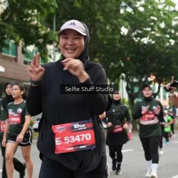 Runner Photo 3718009