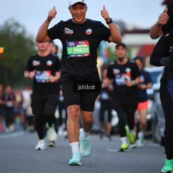 Runner Photo 3718037
