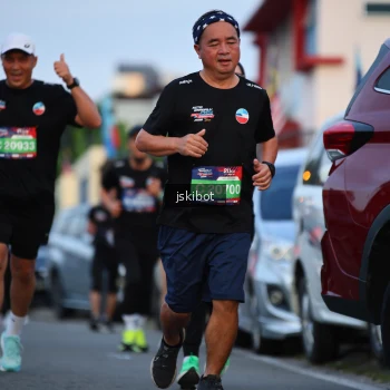 Runner Photo 3718057