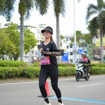 Runner Photo 3718073