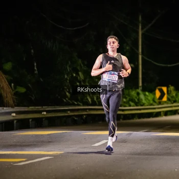 Runner Photo 3718077