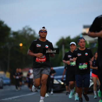 Runner Photo 3718083
