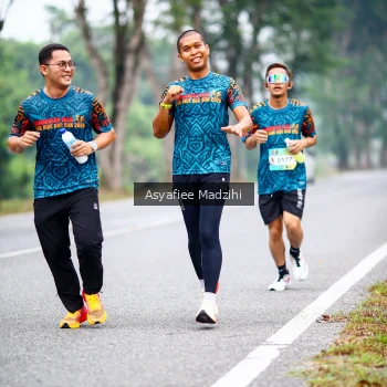 Runner Photo 3718133