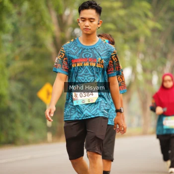 Runner Photo 3718136
