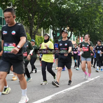 Runner Photo 3718171