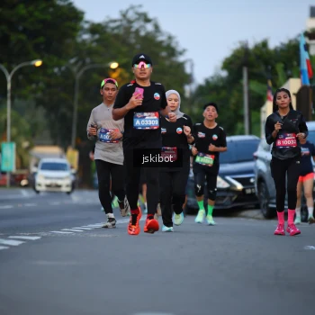 Runner Photo 3718184
