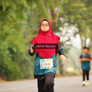 Runner Photo 3718223