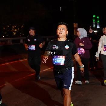 Runner Photo 3718265