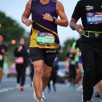 Runner Photo 3718278