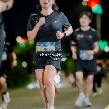Runner Photo 3718336