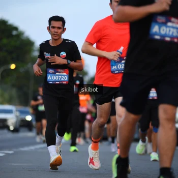 Runner Photo 3718389