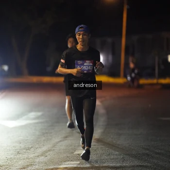 Runner Photo 3718393