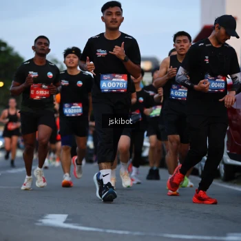 Runner Photo 3718466