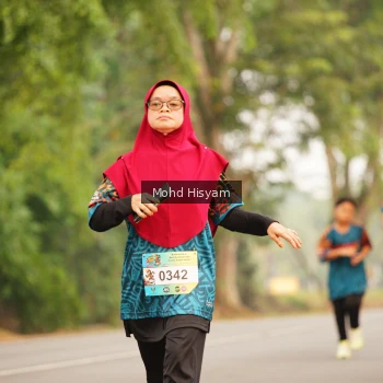 Runner Photo 3718506