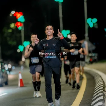Runner Photo 3718650