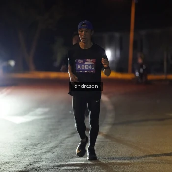 Runner Photo 3718652