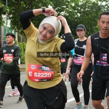 Runner Photo 3718659