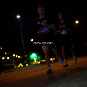 Runner Photo 3718679