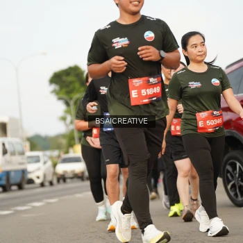 Runner Photo 3718685