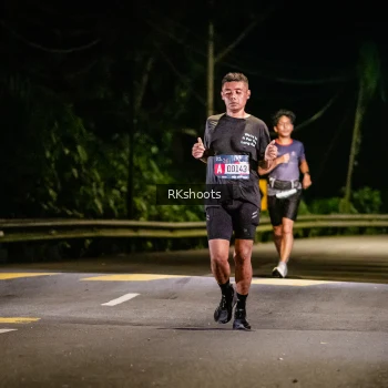 Runner Photo 3718689