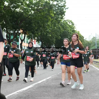 Runner Photo 3718692