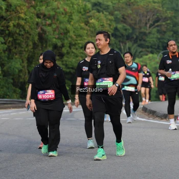 Runner Photo 3718715