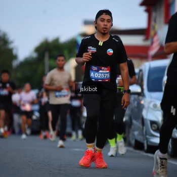 Runner Photo 3718740