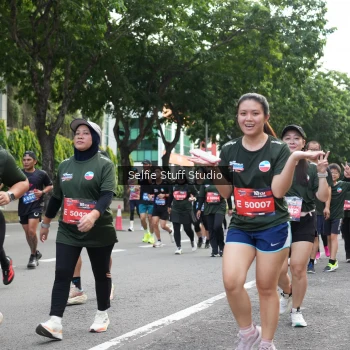 Runner Photo 3718795