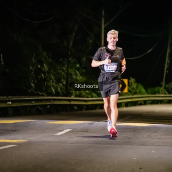 Runner Photo 3718796