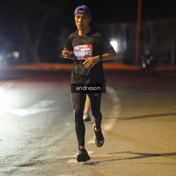 Runner Photo 3718828