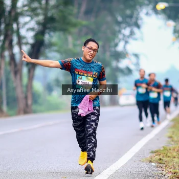 Runner Photo 3718858